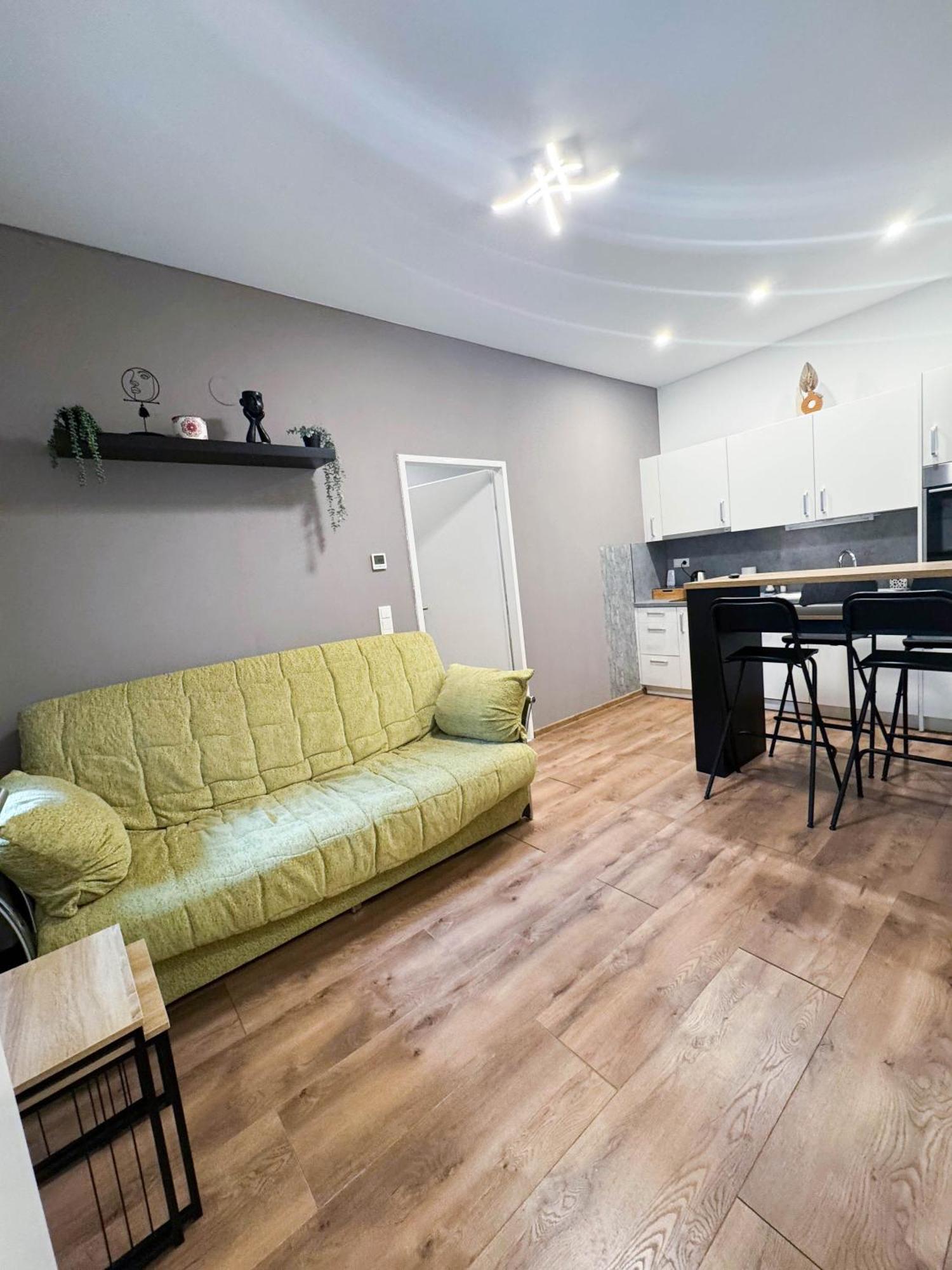 Cozy Apartments In Central Location With Free Parking Viena Exterior foto