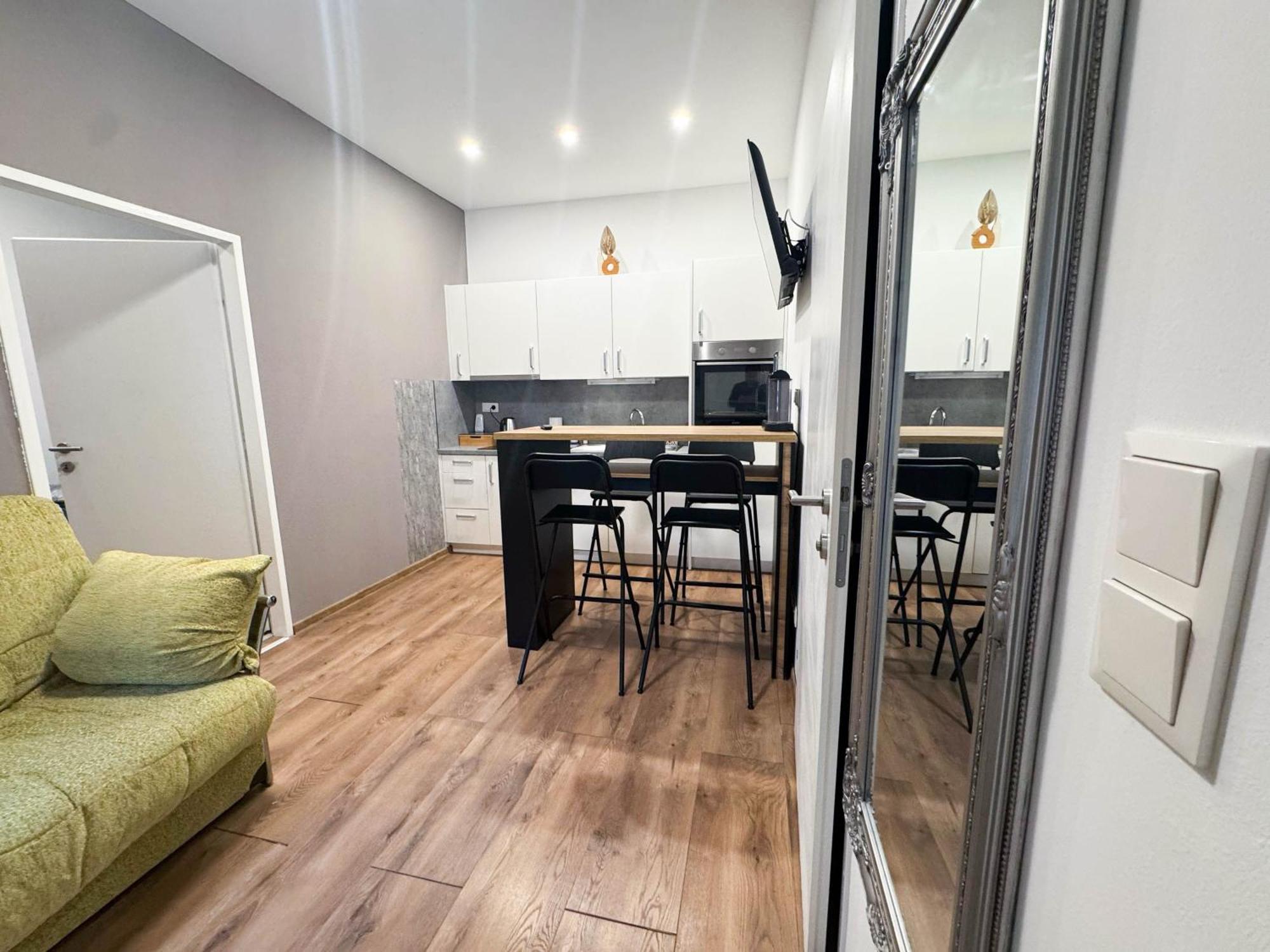 Cozy Apartments In Central Location With Free Parking Viena Exterior foto